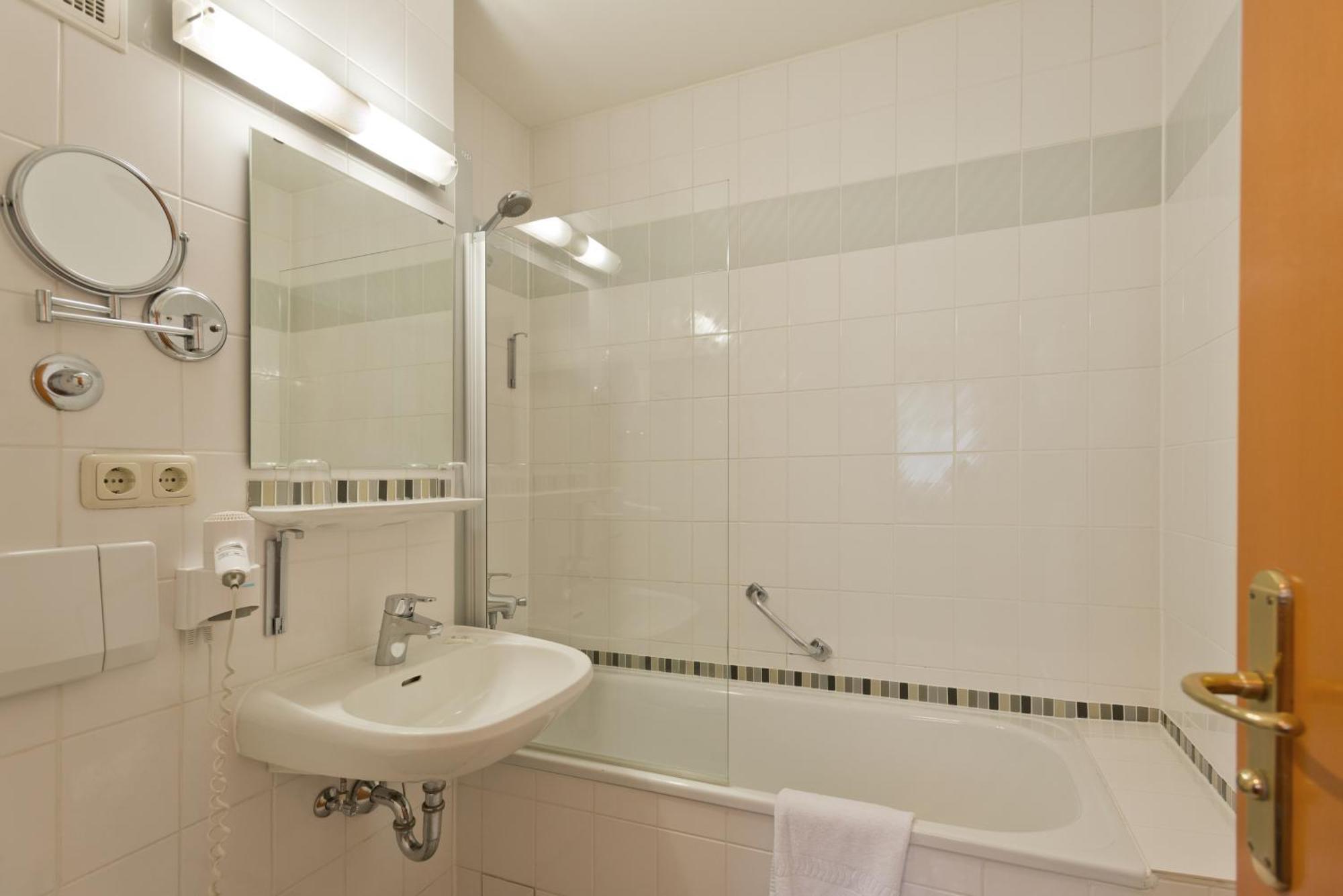 Burghotel Aschau Aschau im Chiemgau Bagian luar foto